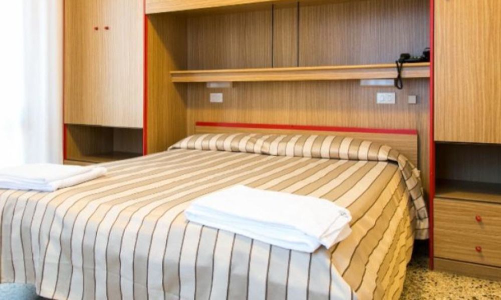 Ragno Hotel 3*